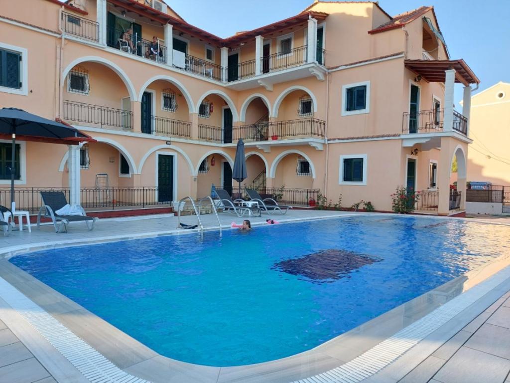 Elizabeth Apartments Acharavi  Dış mekan fotoğraf